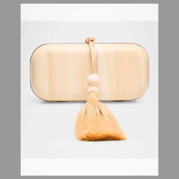 cult gaia Handbags - Cult Gaia NWT Yasmin Tasseled Acrylic Clutch Bag